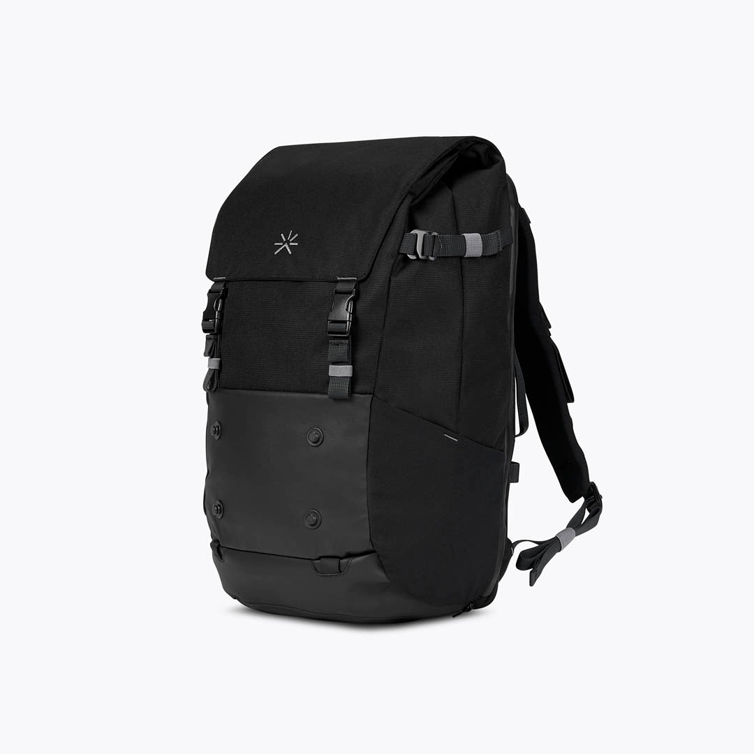 Shell Backpack Core Black | Tropicfeel