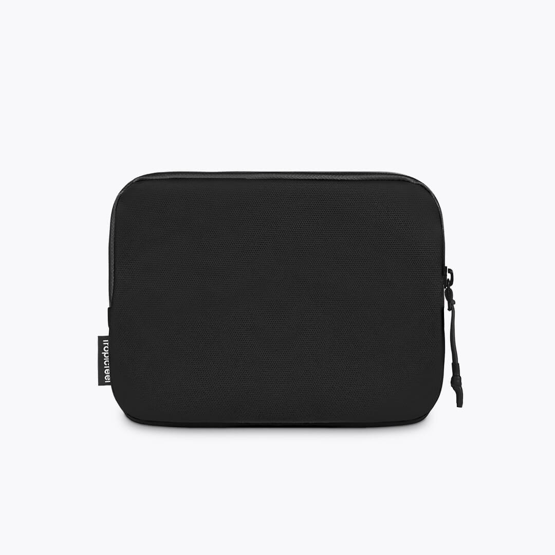 Tech Pouch Hive Core Black | Tropicfeel
