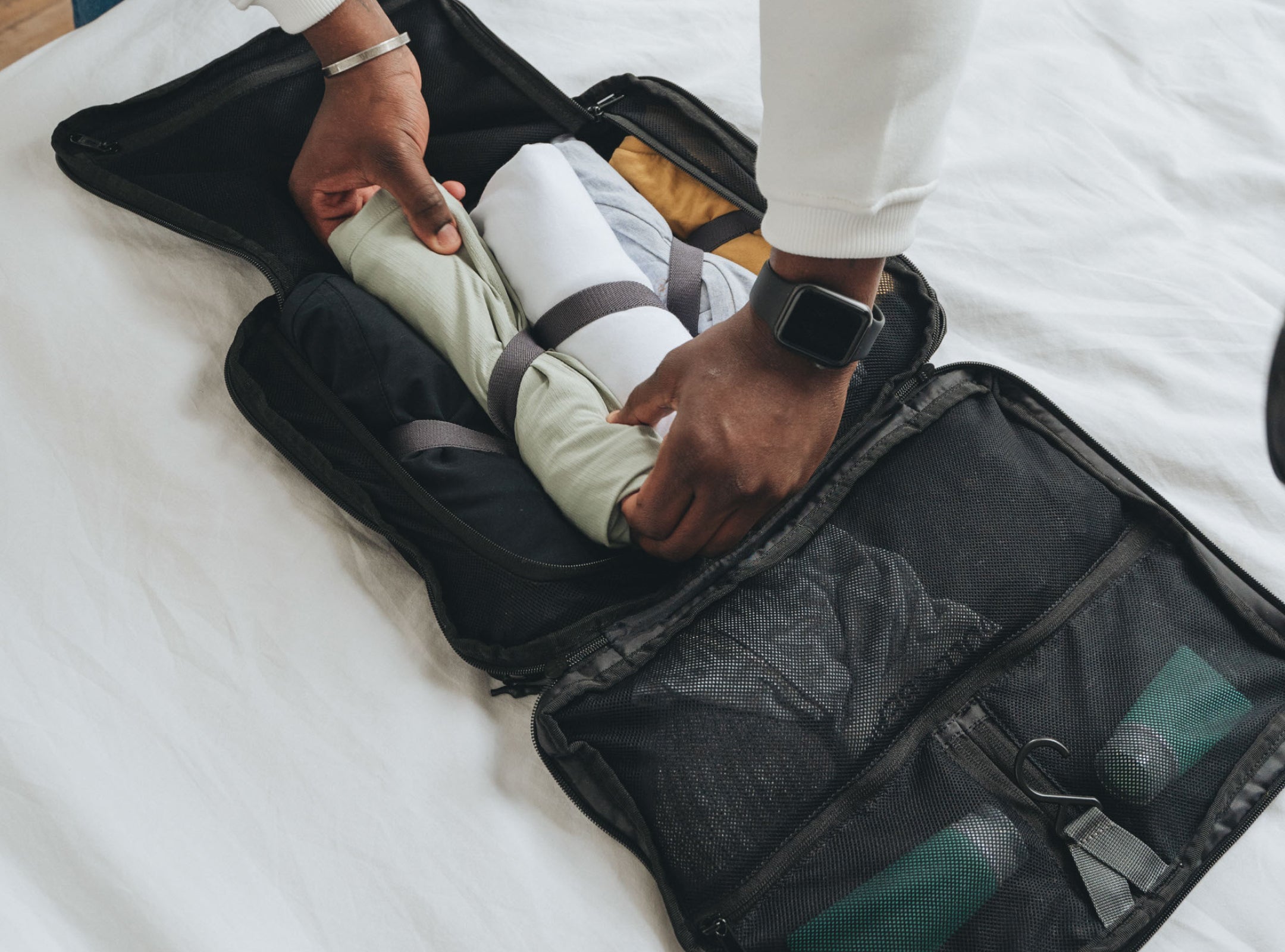 Hive Backpack Core Black | Tropicfeel