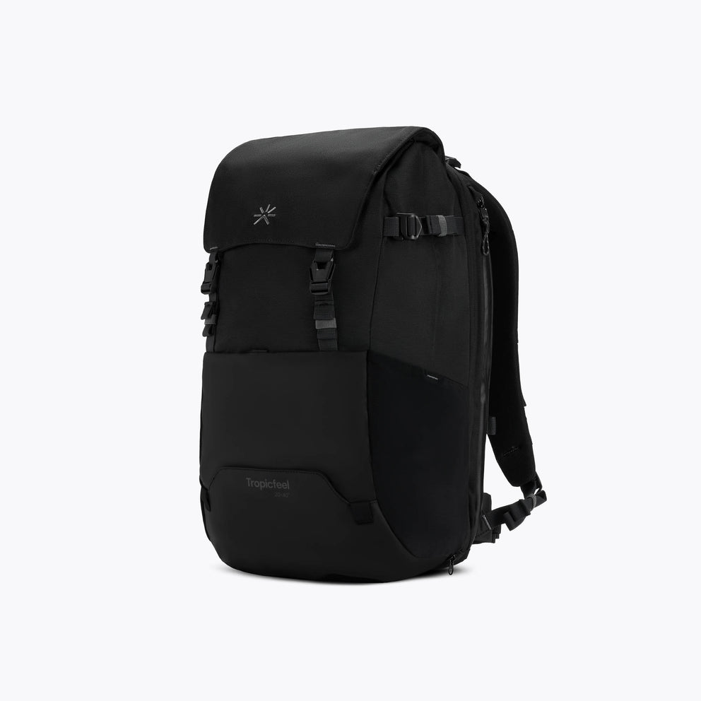 Shell Backpack All Black | Tropicfeel