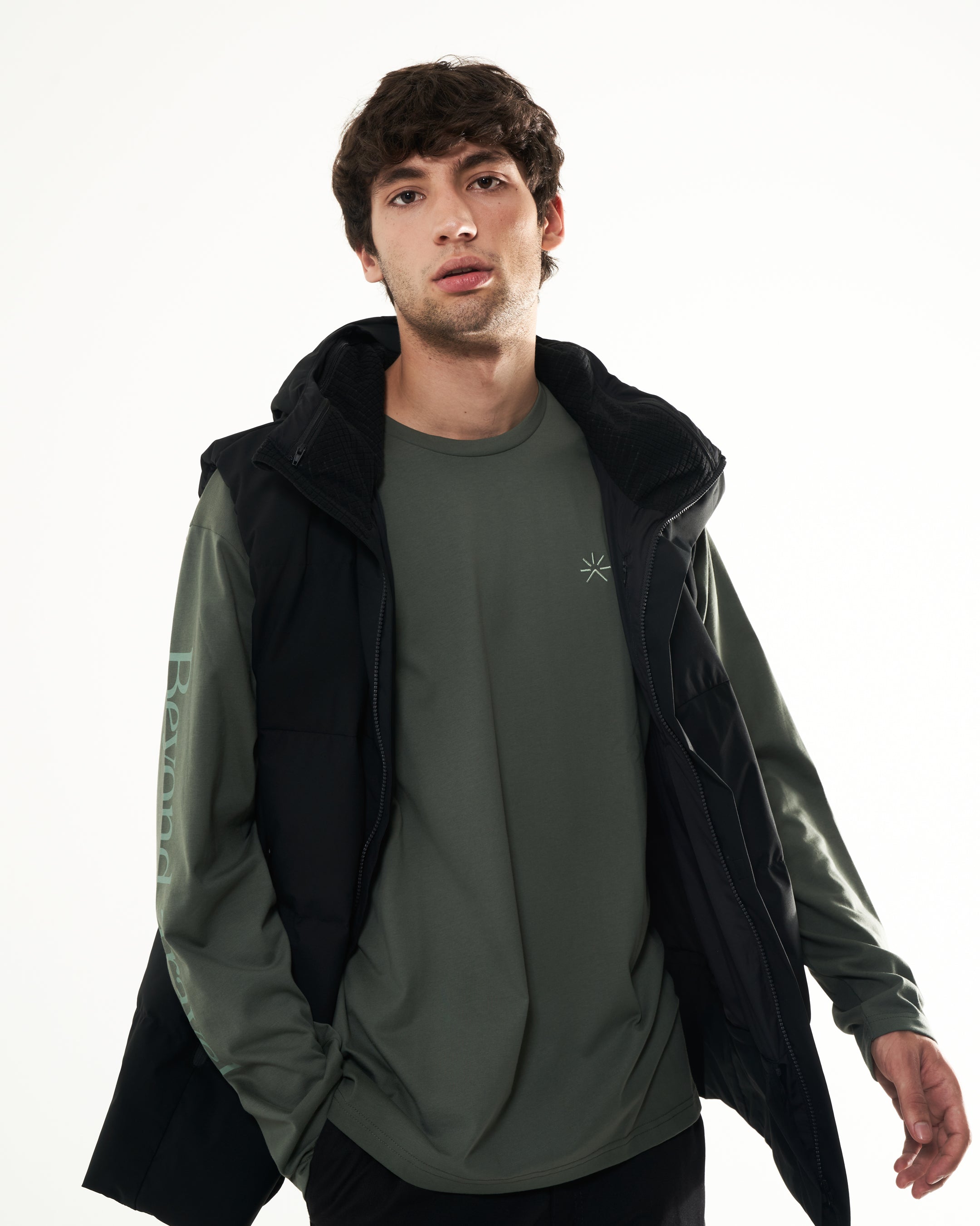 NS60 Vest All Black | Tropicfeel