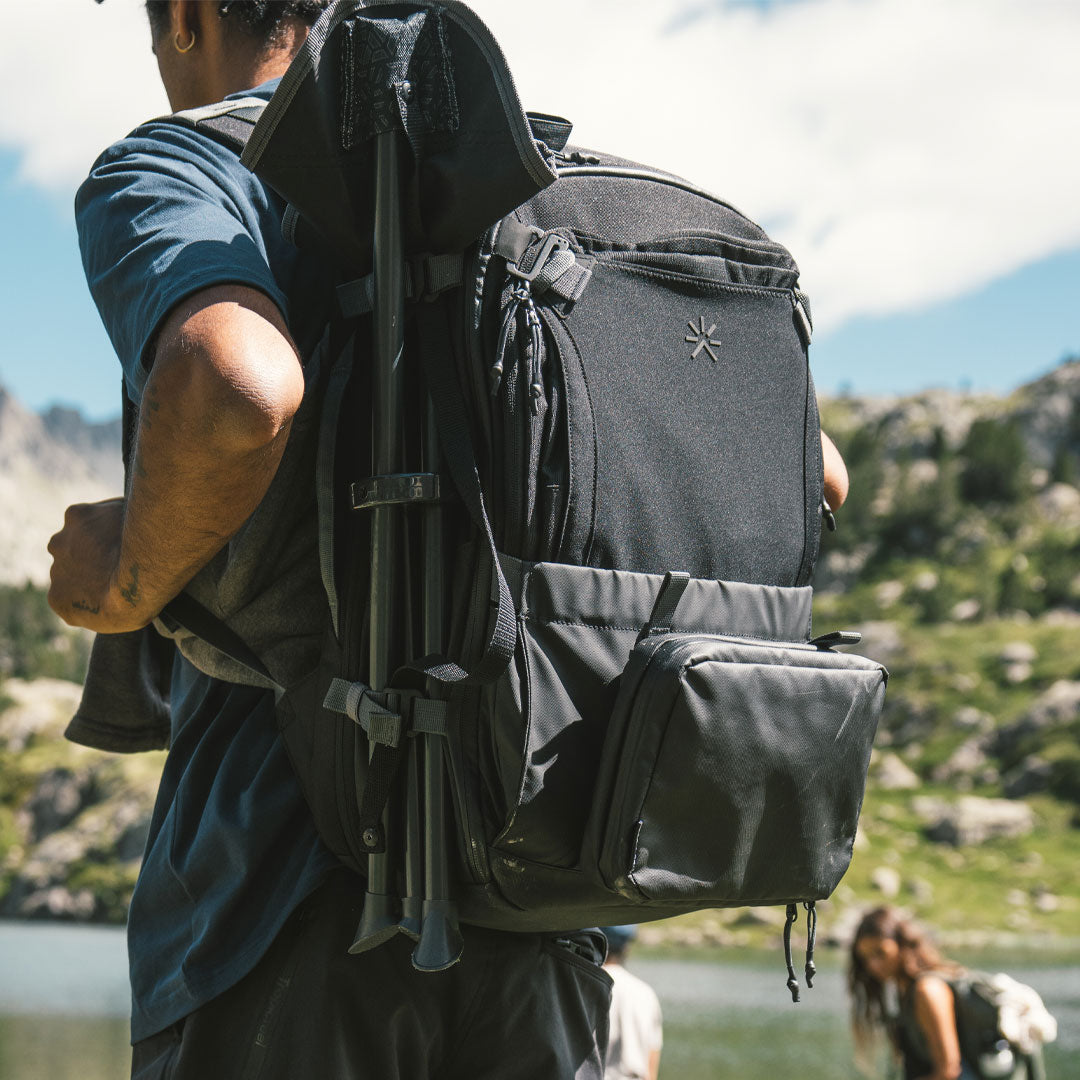 Hive Backpack Core Black Tropicfeel