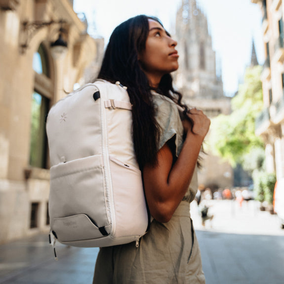 Nest Backpack Bone White