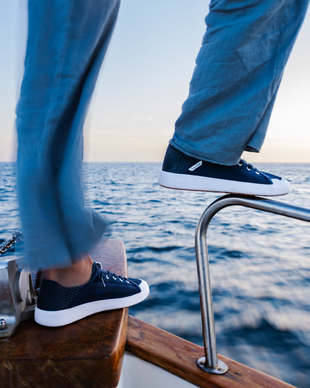 Sunset Baltic Navy | Tropicfeel