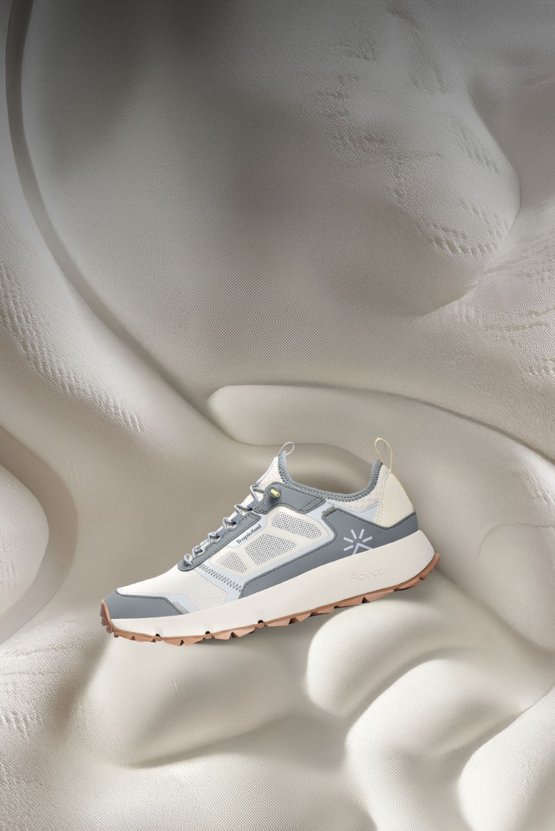 Step into the ultimate comfort with Flowt™ Technology