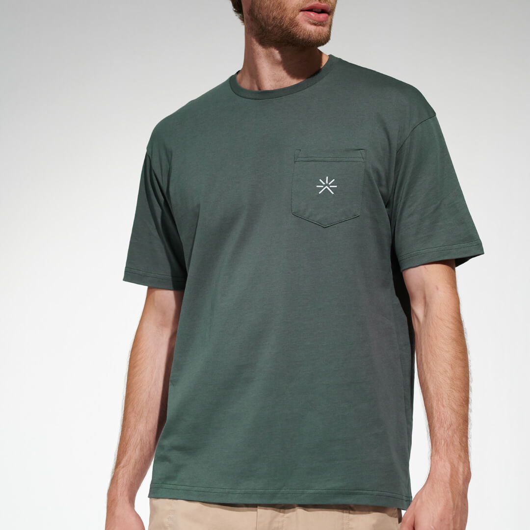 Camiseta con bolsillo Thyme Green