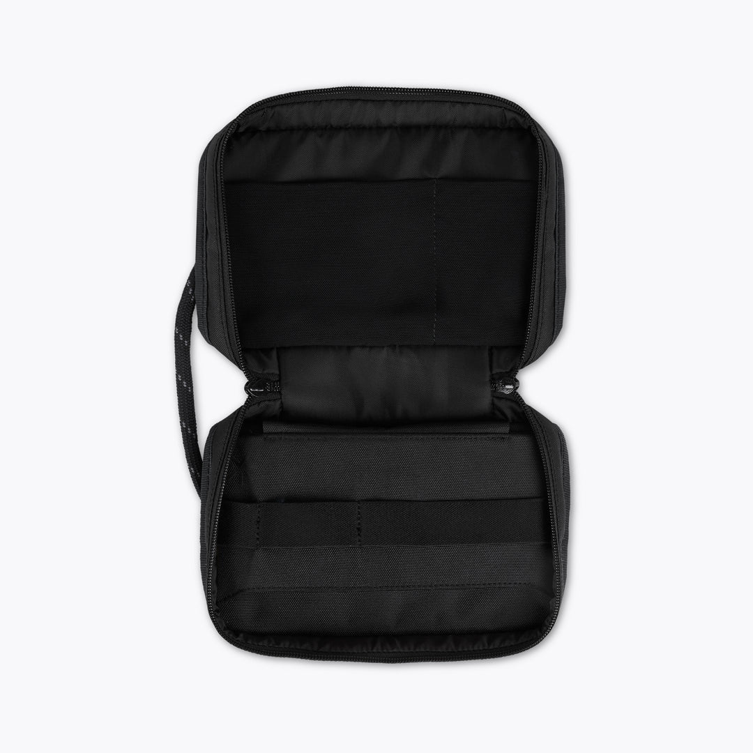 Nook Backpack Pouch All Black | Tropicfeel